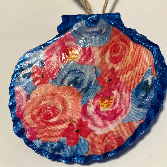Handcrafted Shell Ornament Blue Pink Floral Metallic Decoupage - Picture 2 of 3